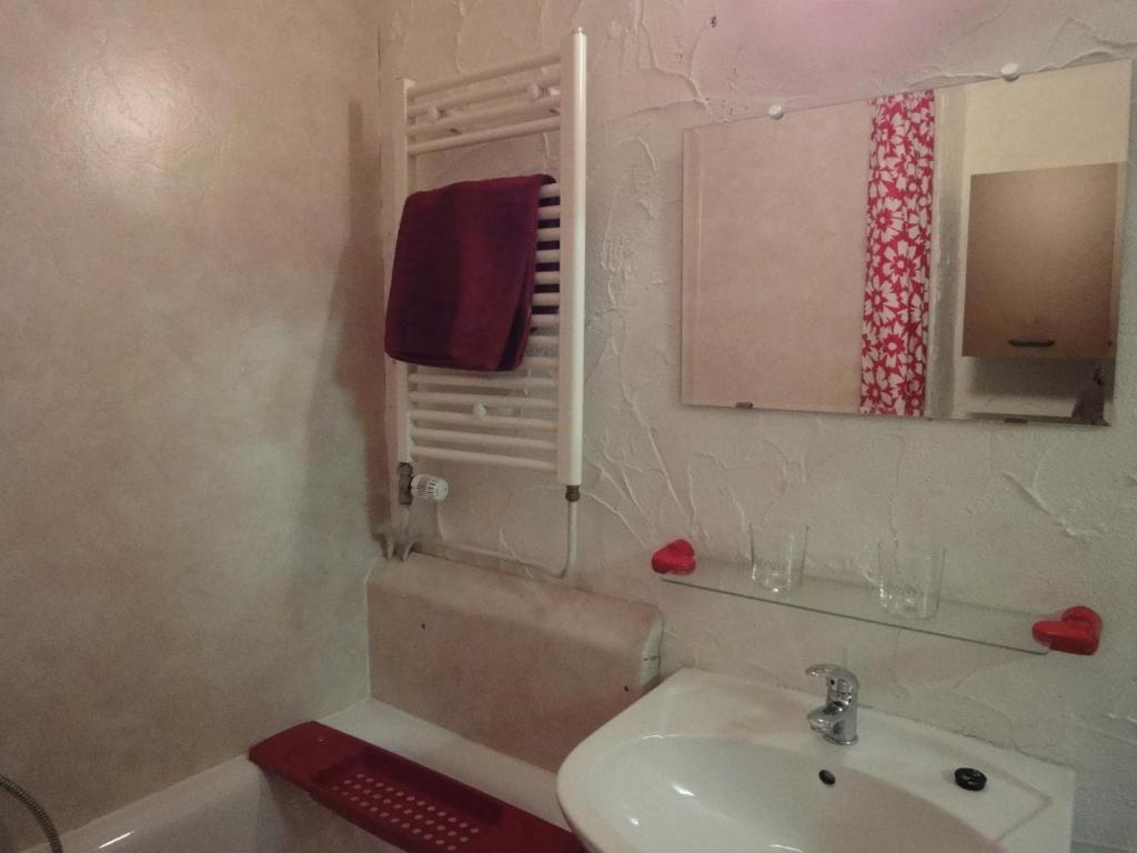 Le Studio De Christine Apartment Durbuy Bilik gambar